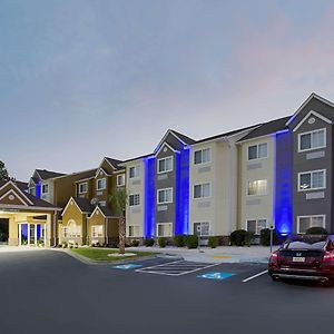 Microtel Inn & Suites By Wyndham Walterboro